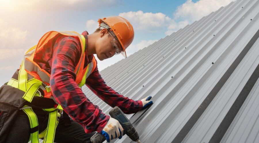 Professional Emergency Roof Repairs services in Perry, IL